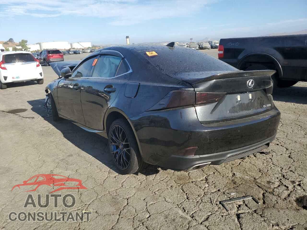 LEXUS IS 2018 - JTHBZ1D2XJ5031792