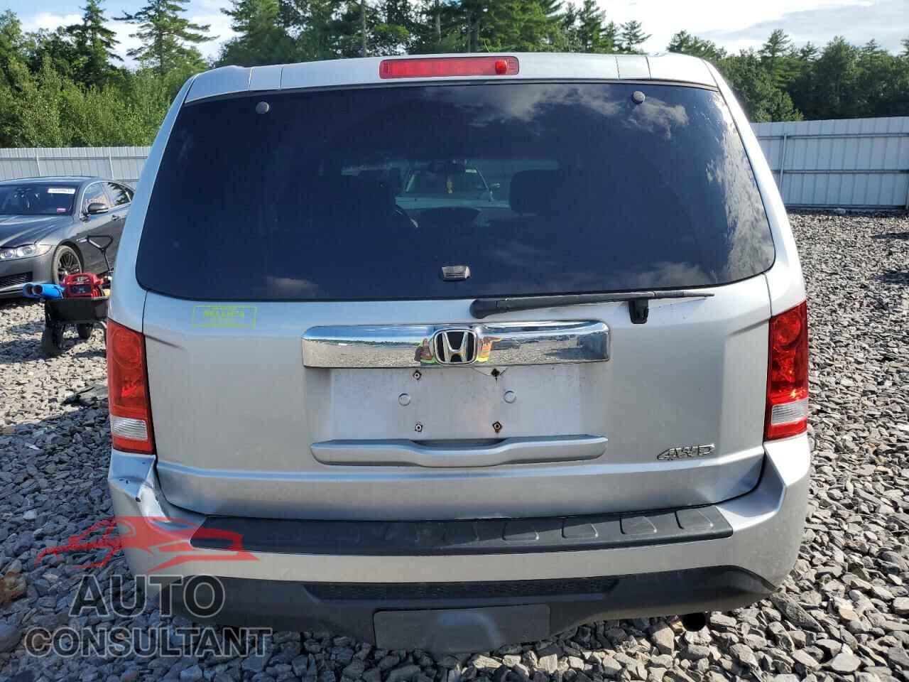 HONDA PILOT 2012 - 5FNYF4H23CB005813