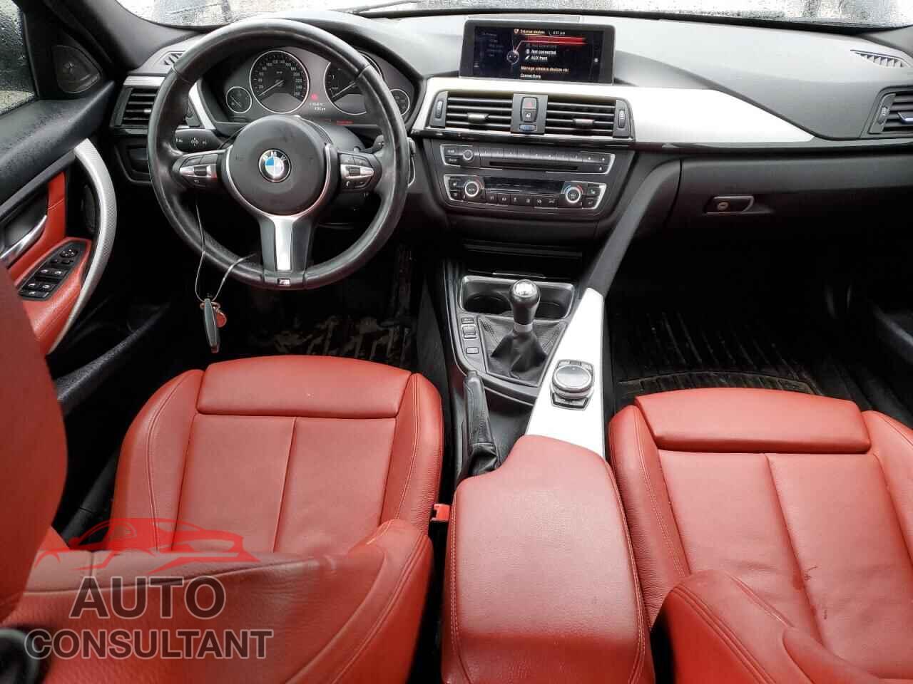 BMW 3 SERIES 2014 - WBA3B9C56EF801522