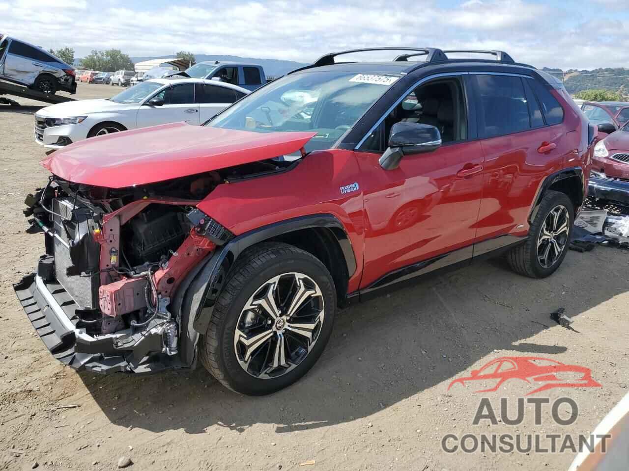 TOYOTA RAV4 2024 - JTMEB3FV0RD175200