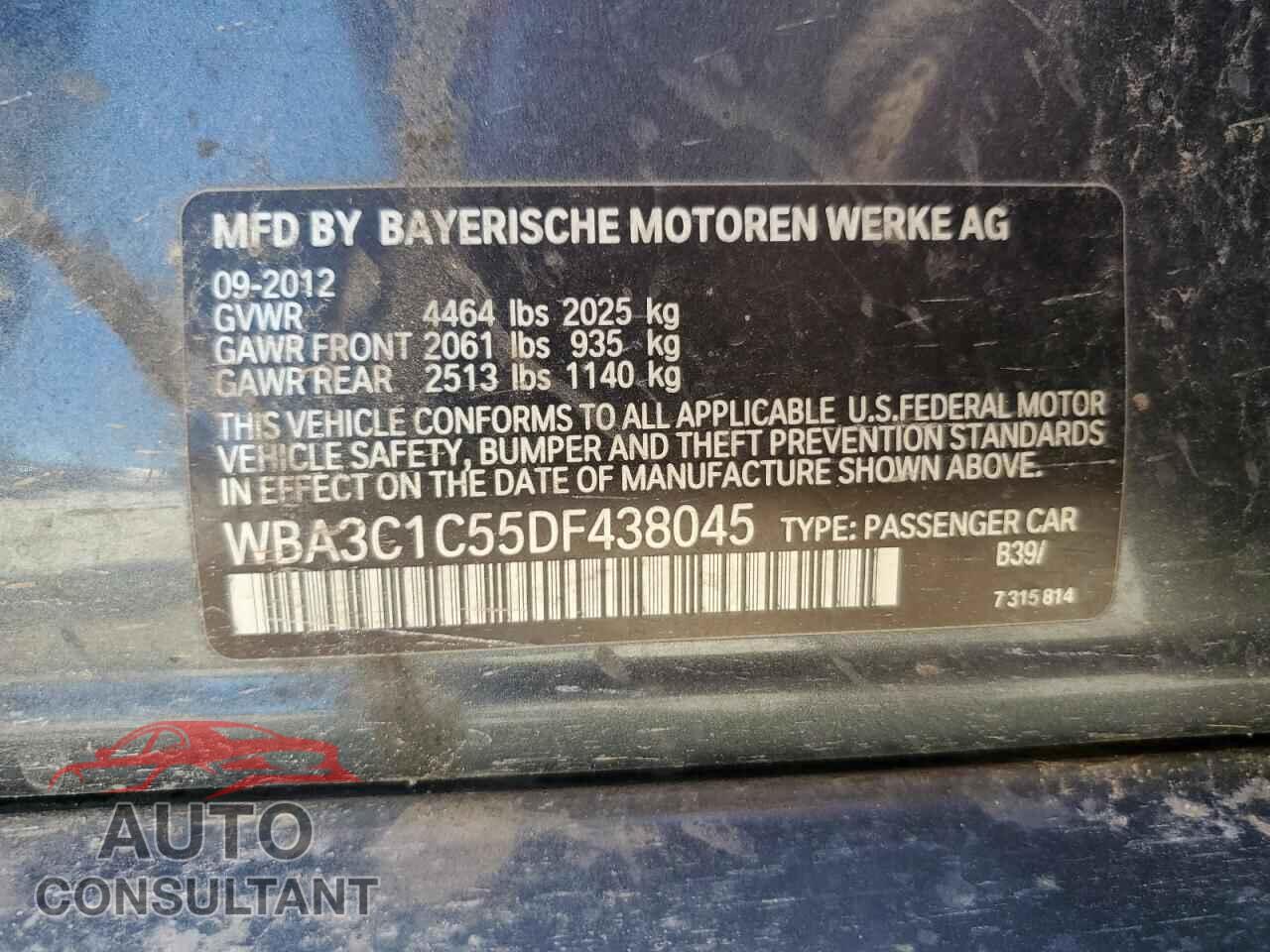 BMW 3 SERIES 2013 - WBA3C1C55DF438045