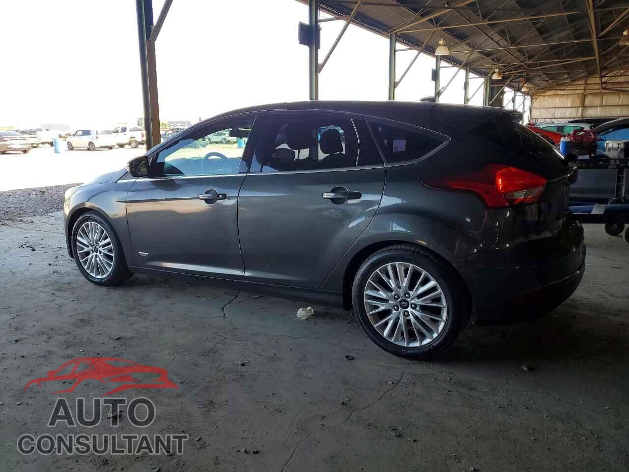 FORD FOCUS 2015 - 1FADP3N2XFL357921