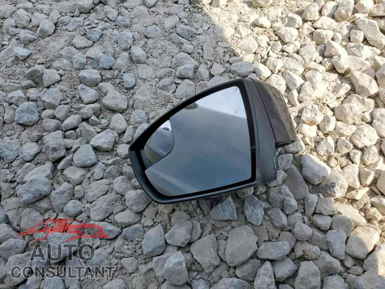 FORD FOCUS 2016 - 1FADP3F25GL372357