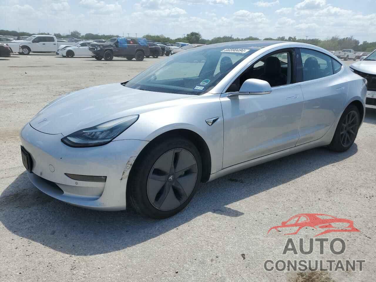 TESLA MODEL 3 2018 - 5YJ3E1EA5JF034718