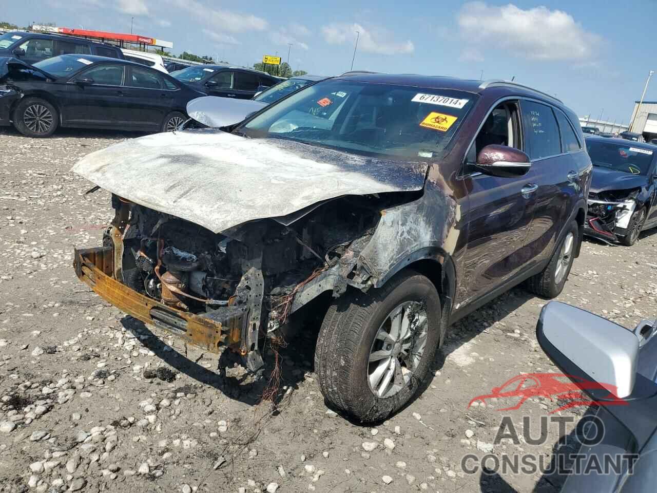 KIA SORENTO 2018 - 5XYPGDA55JG419176