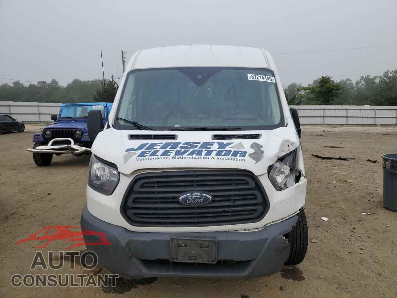 FORD TRANSIT 2018 - 1FTYR2CM4JKB02233