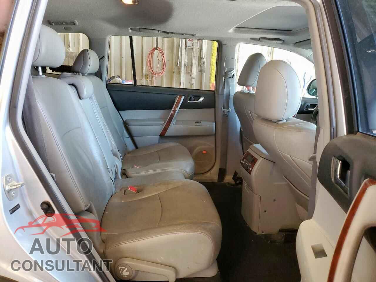 TOYOTA HIGHLANDER 2012 - 5TDYK3EH5CS084041