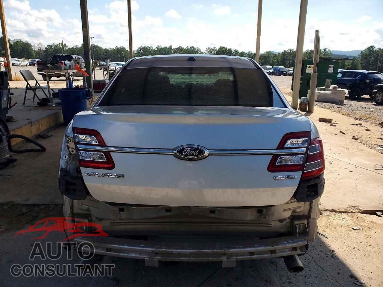 FORD TAURUS 2016 - 1FAHP2D86GG132813