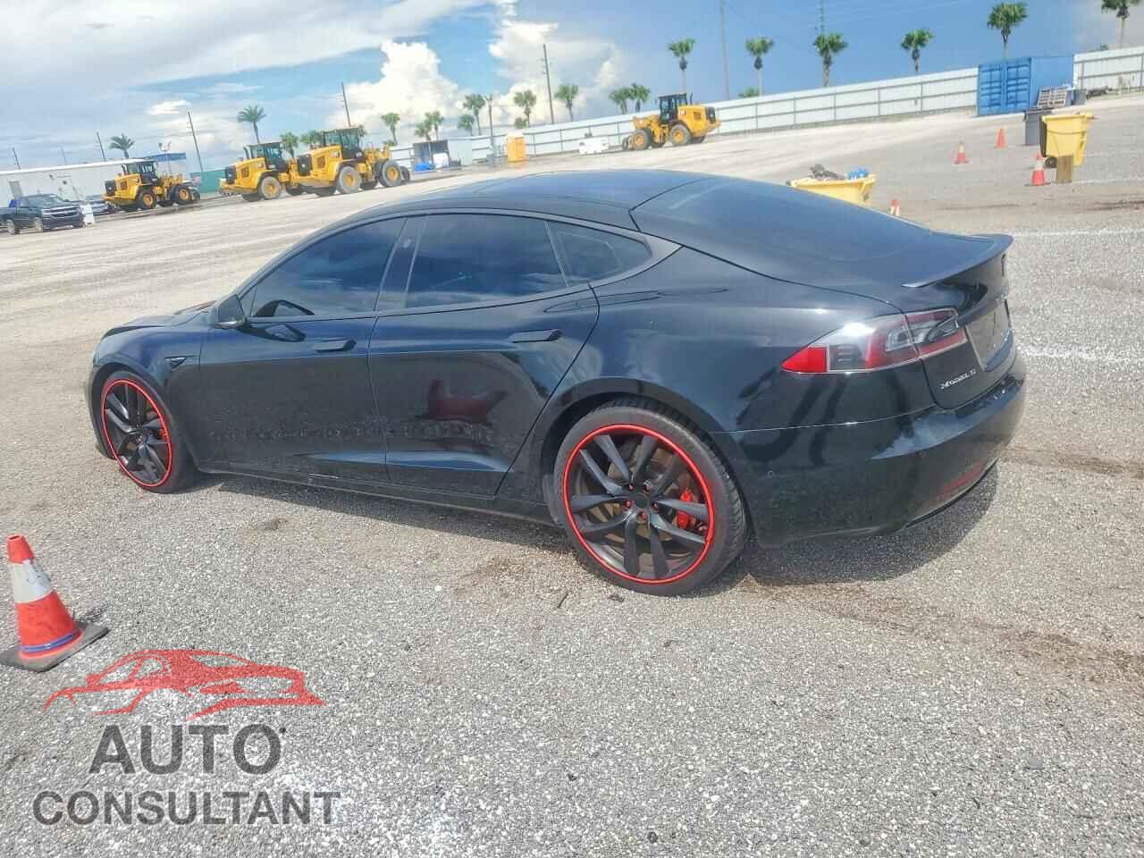 TESLA MODEL S 2017 - 5YJSA1E47HF200717