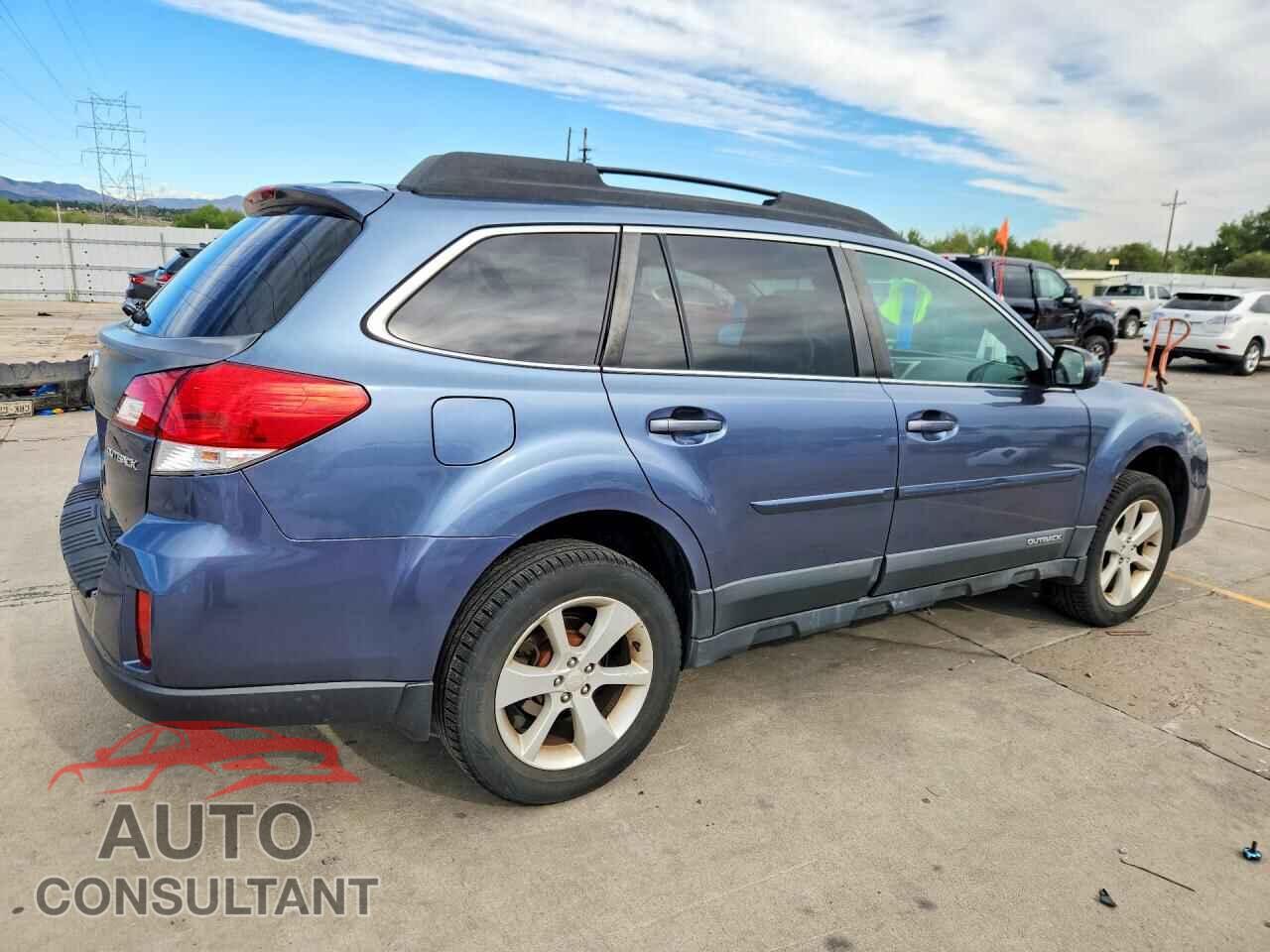 SUBARU OUTBACK 2013 - 4S4BRCCC4D3207092