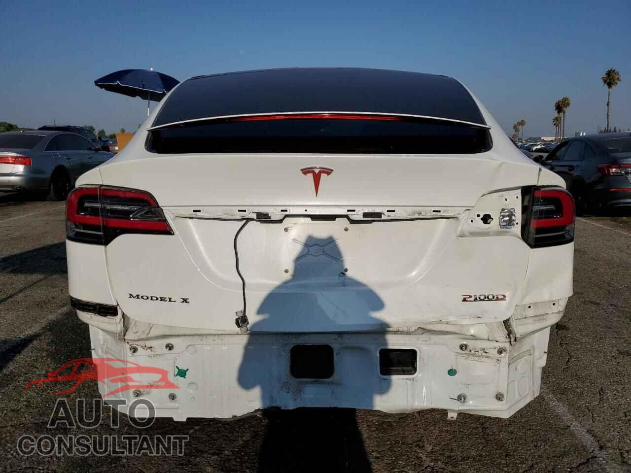 TESLA MODEL X 2017 - 5YJXCBE4XHF042492