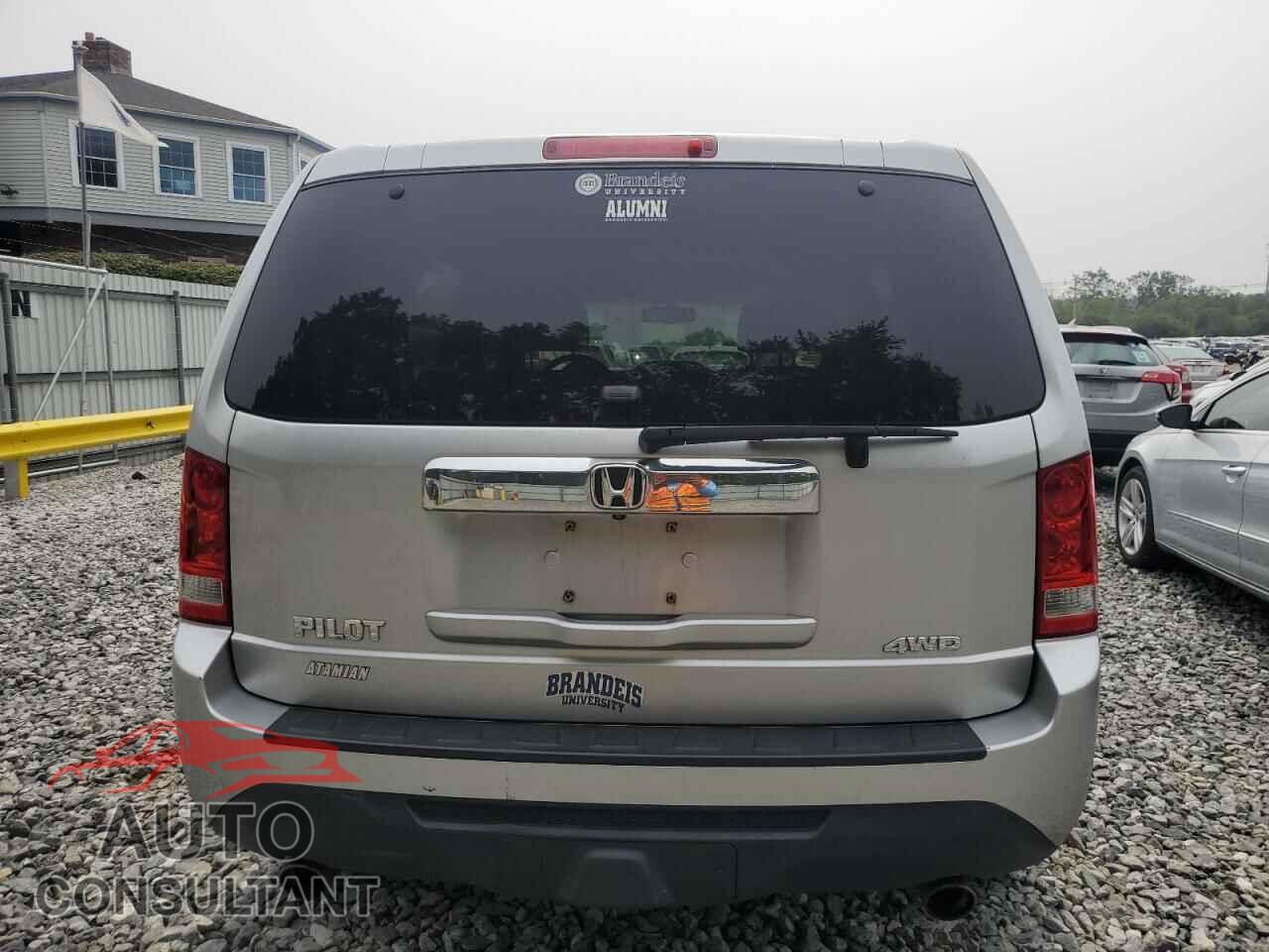 HONDA PILOT 2013 - 5FNYF4H57DB080185