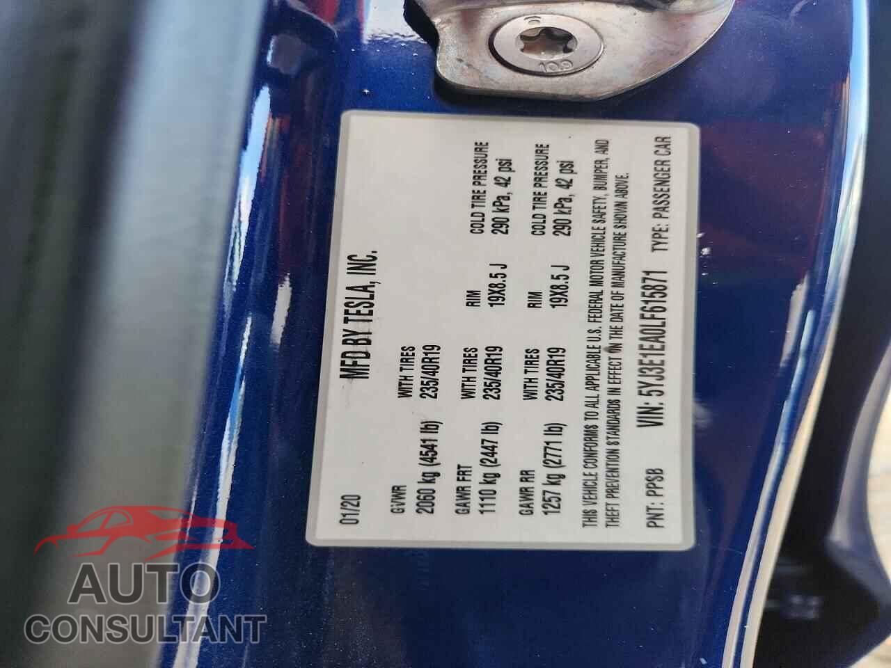 TESLA MODEL 3 2020 - 5YJ3E1EA0LF615871