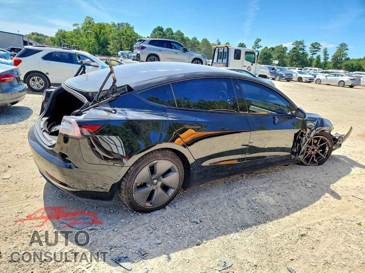 TESLA MODEL 3 2021 - 5YJ3E1EAXMF976977