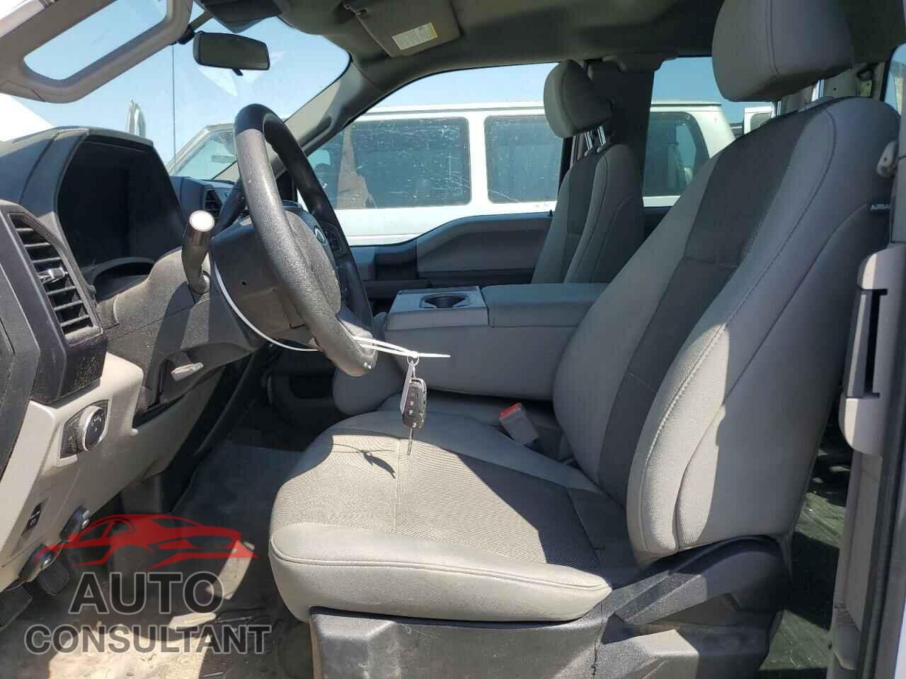 FORD F-150 2019 - 1FTFX1E45KKC87835