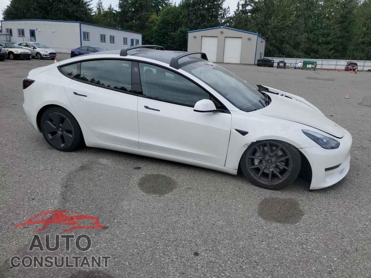 TESLA MODEL 3 2022 - 5YJ3E1EBXNF169773