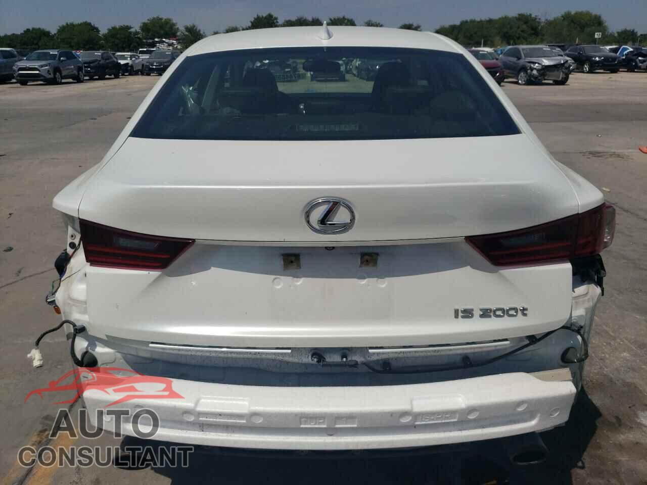 LEXUS IS 2016 - JTHBA1D28G5030592