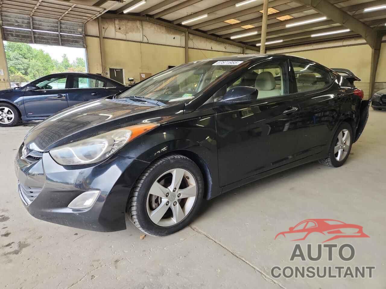HYUNDAI ELANTRA 2013 - 5NPDH4AE5DH334349