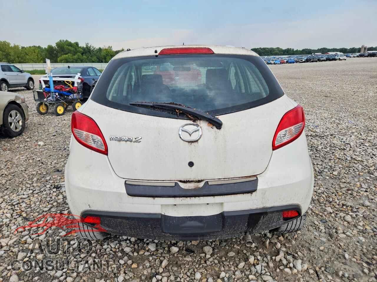 MAZDA 2 2014 - JM1DE1KZ4E0178392