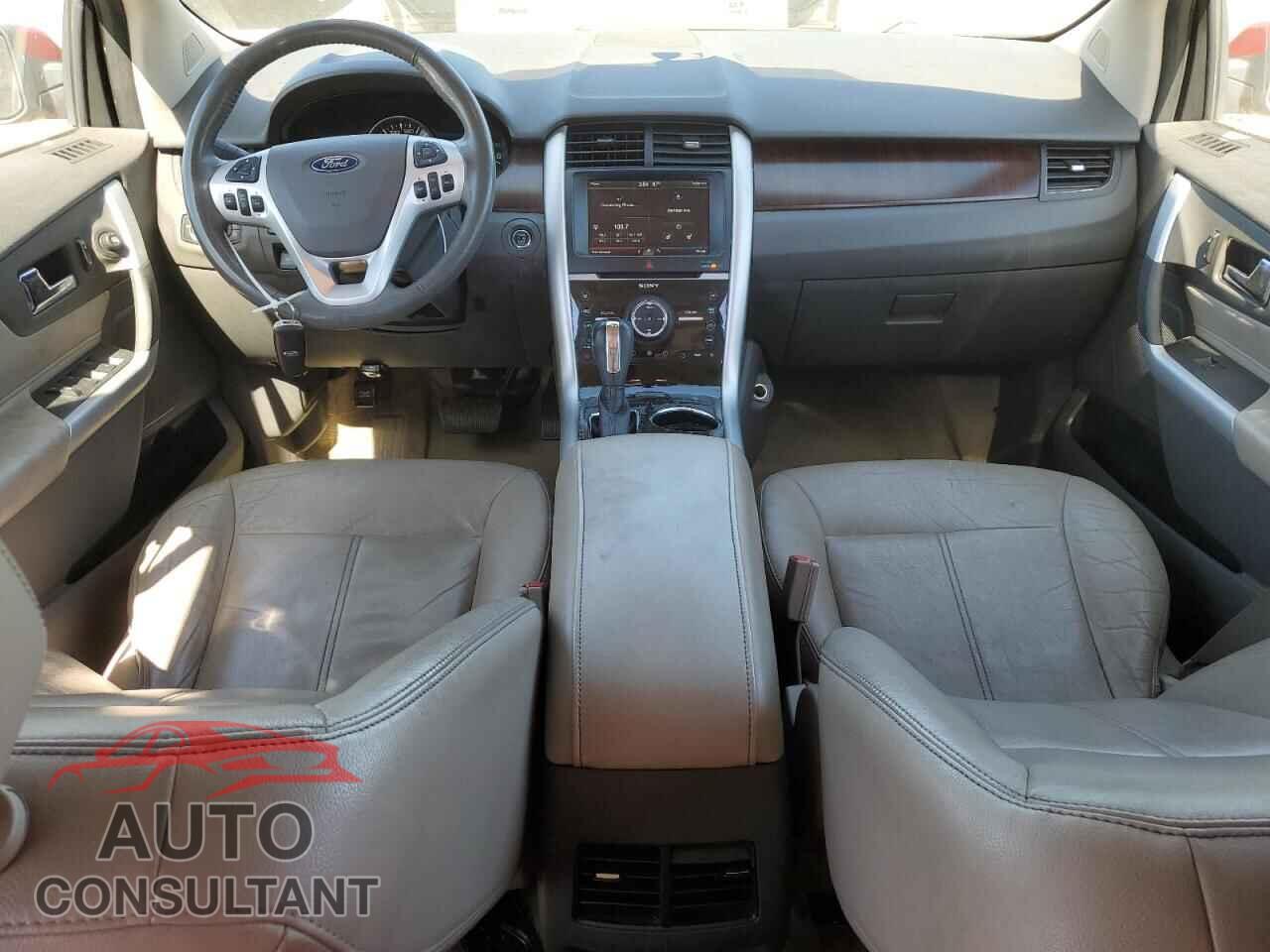 FORD ALL OTHER 2011 - 2FMDK3KC1BBB14932