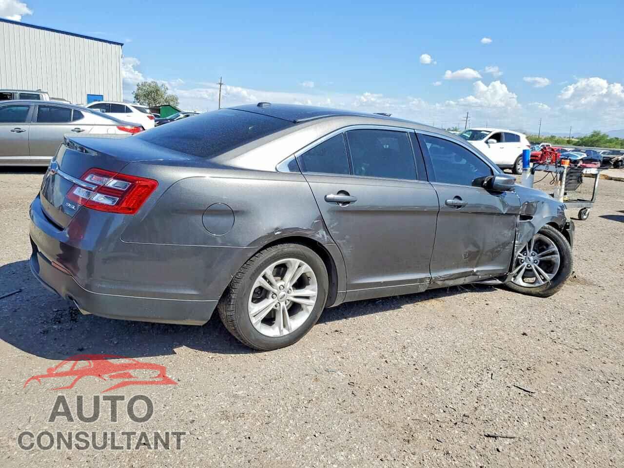 FORD TAURUS 2015 - 1FAHP2E89FG104307