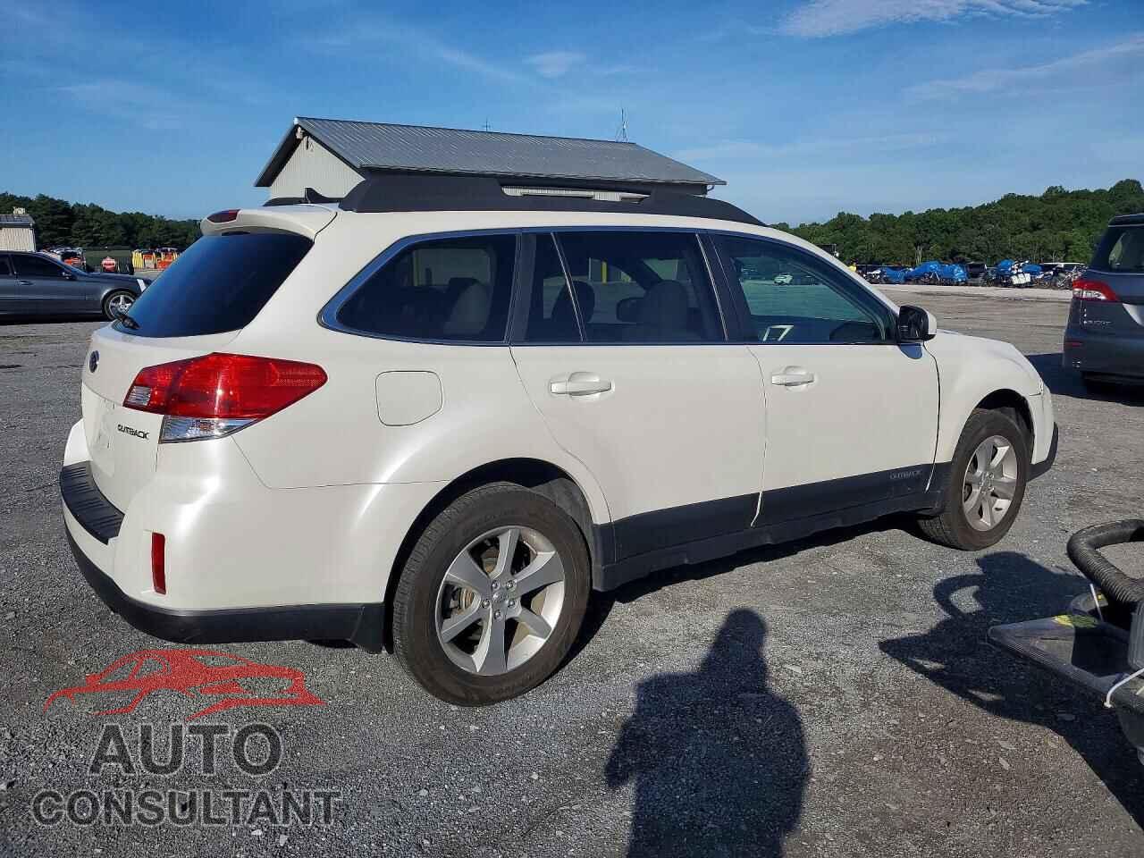 SUBARU OUTBACK 2014 - 4S4BRCLC5E3241432