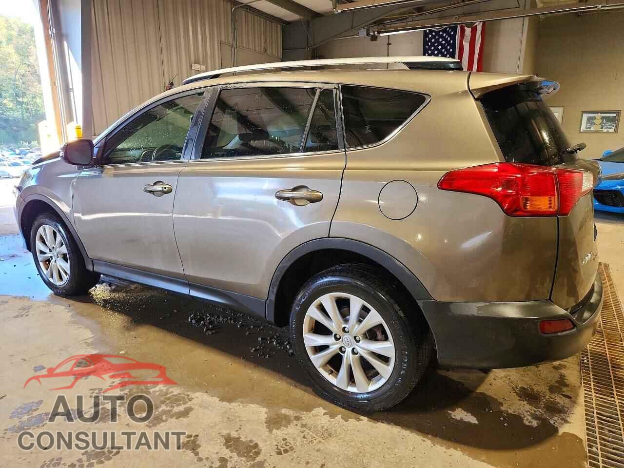 TOYOTA RAV4 2015 - JTMDFREV8FD101362
