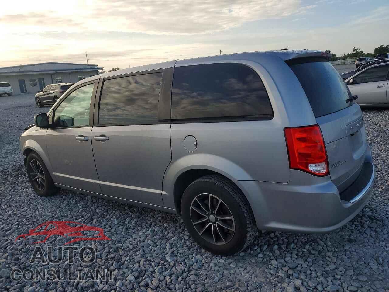 DODGE CARAVAN 2018 - 2C4RDGEG4JR214880