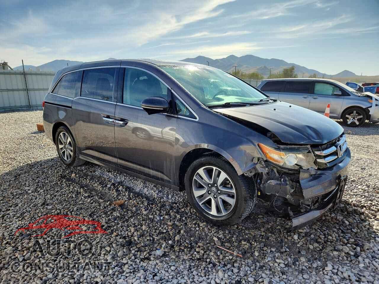 HONDA ODYSSEY 2015 - 5FNRL5H99FB014343
