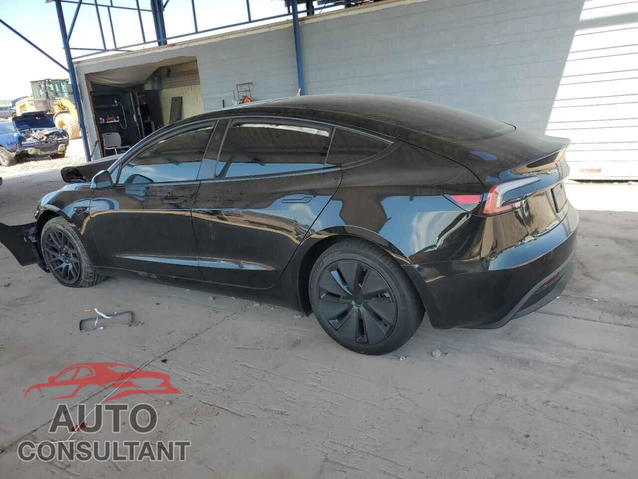 TESLA MODEL 3 2025 - 5YJ3E1EA8SF044371