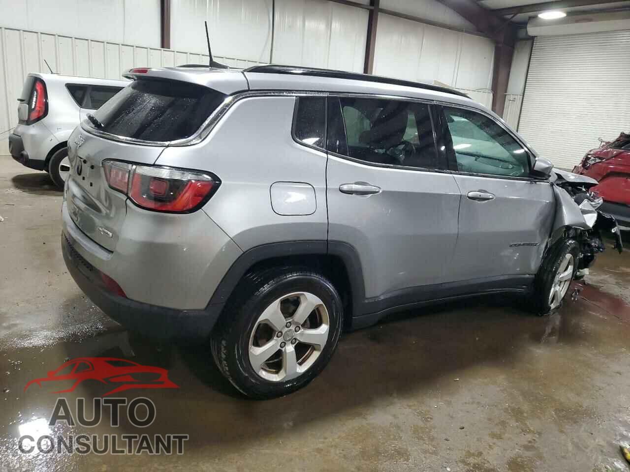 JEEP COMPASS 2018 - 3C4NJDBB9JT455183