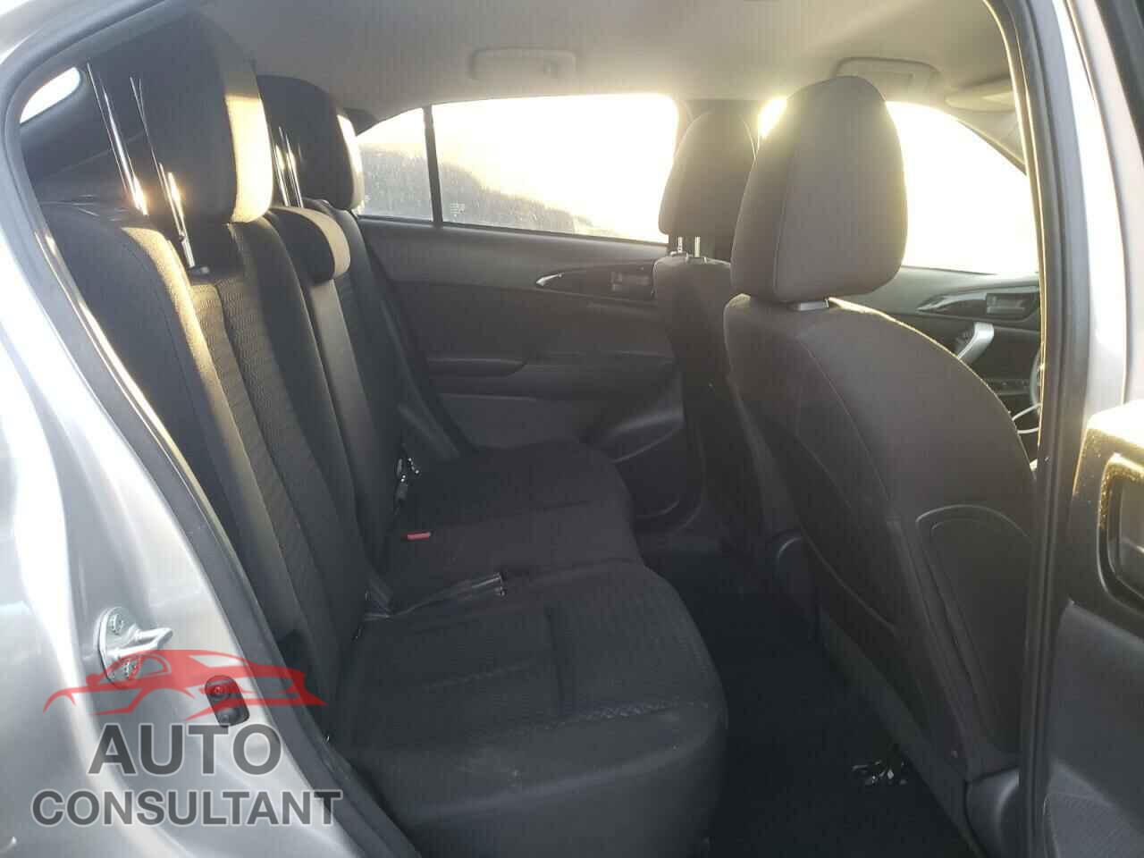MITSUBISHI ECLIPSE 2019 - JA4AT3AA1KZ046241
