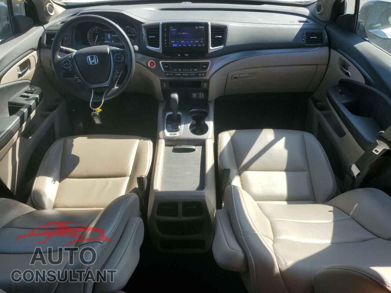 HONDA PILOT 2018 - 5FNYF6H52JB067481