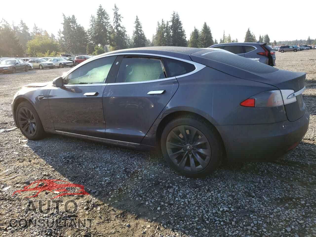 TESLA MODEL S 2020 - 5YJSA1E21LF359255