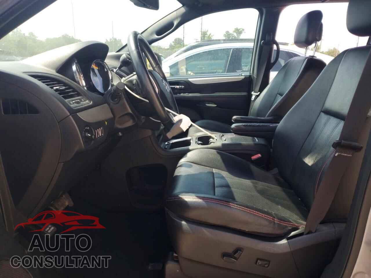 DODGE CARAVAN 2015 - 2C4RDGEG2FR683652