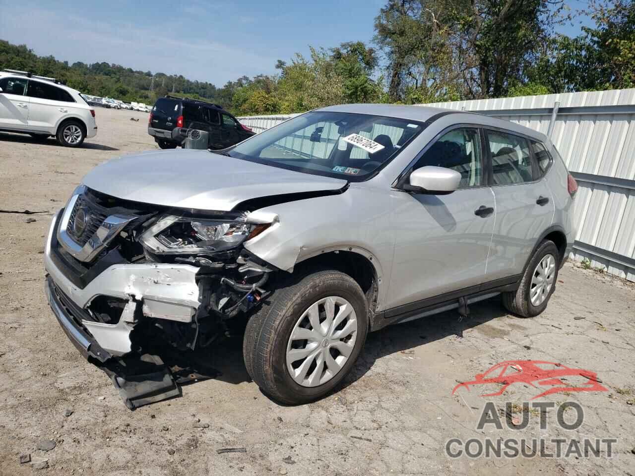 NISSAN ROGUE 2018 - JN8AT2MV6JW309245