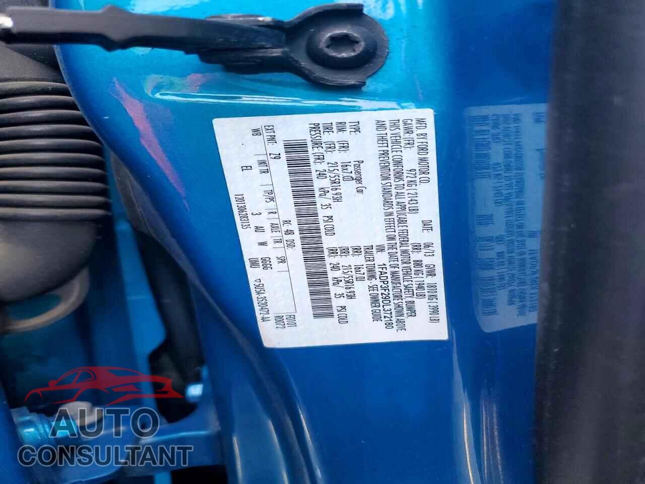 FORD FOCUS 2013 - 1FADP3F29DL372180