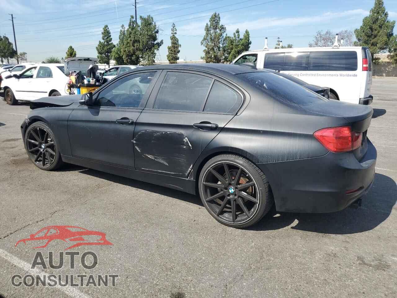 BMW 3 SERIES 2012 - WBA3C1C50CF433799