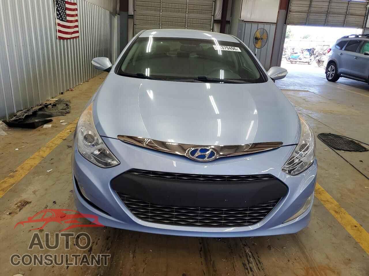 HYUNDAI SONATA 2013 - KMHEC4A40DA083849