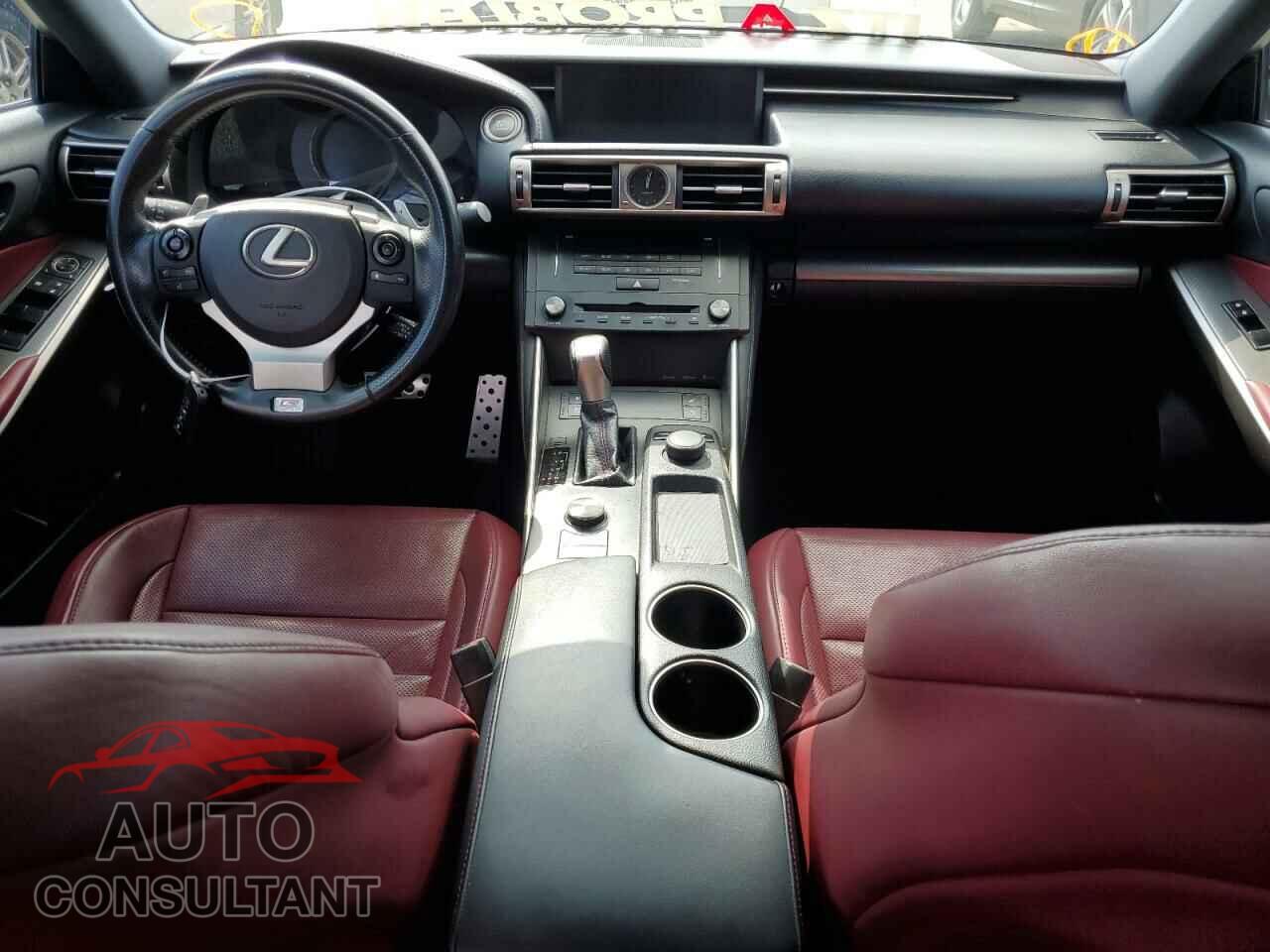 LEXUS IS 2015 - JTHBF1D28F5064645