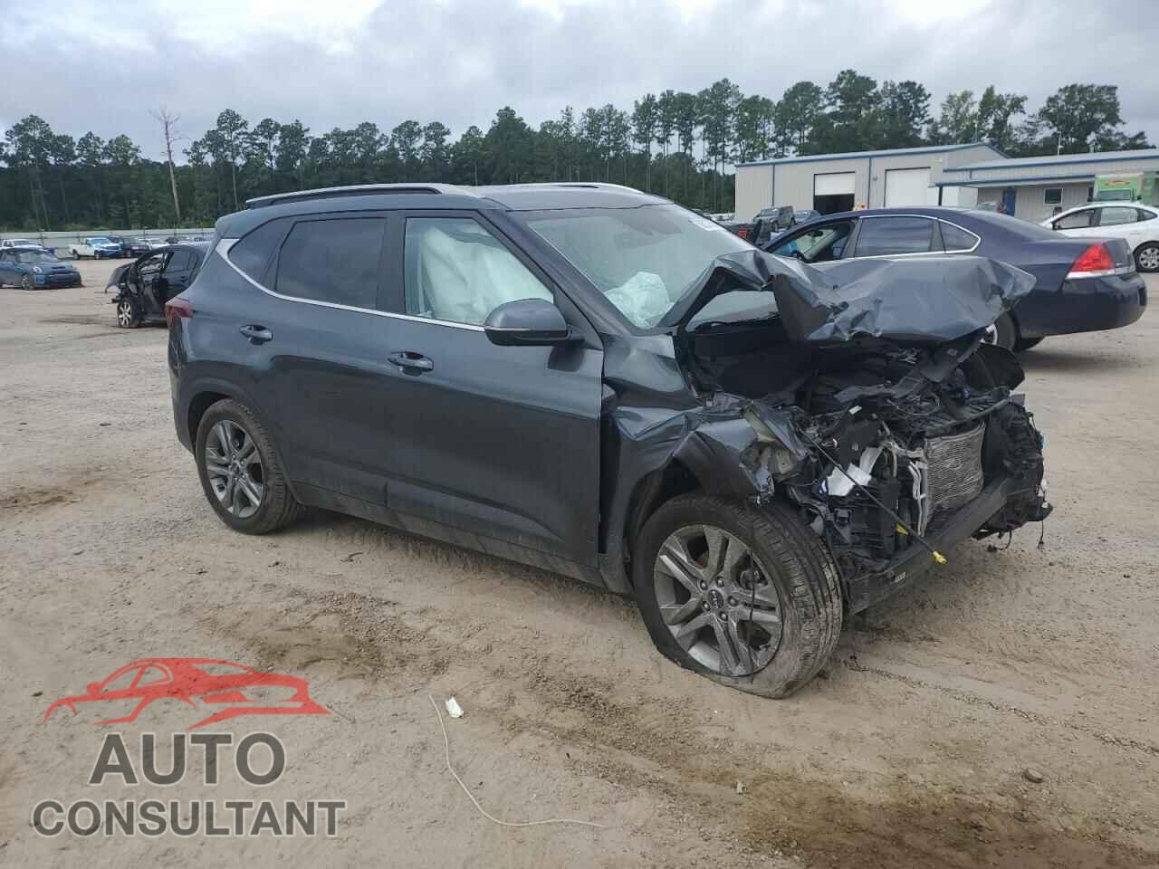KIA SELTOS 2023 - KNDEU2AA1P7425113