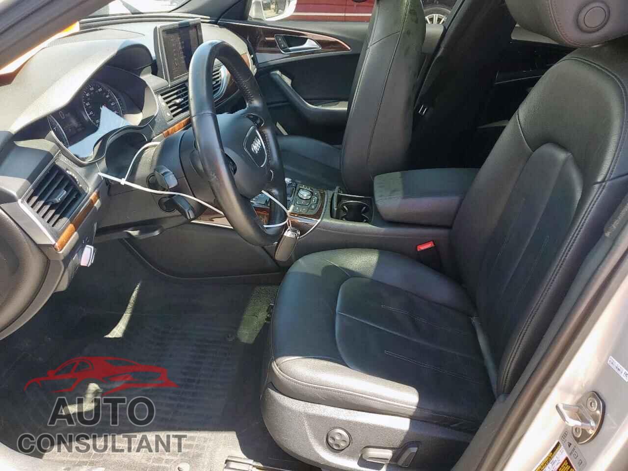 AUDI A6 2013 - WAUGFAFC1DN116933