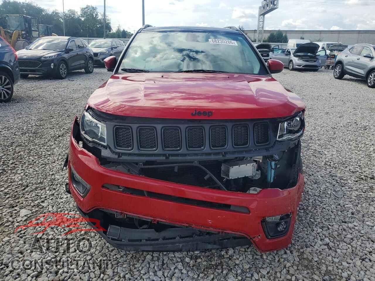 JEEP COMPASS 2019 - 3C4NJDBB0KT602489