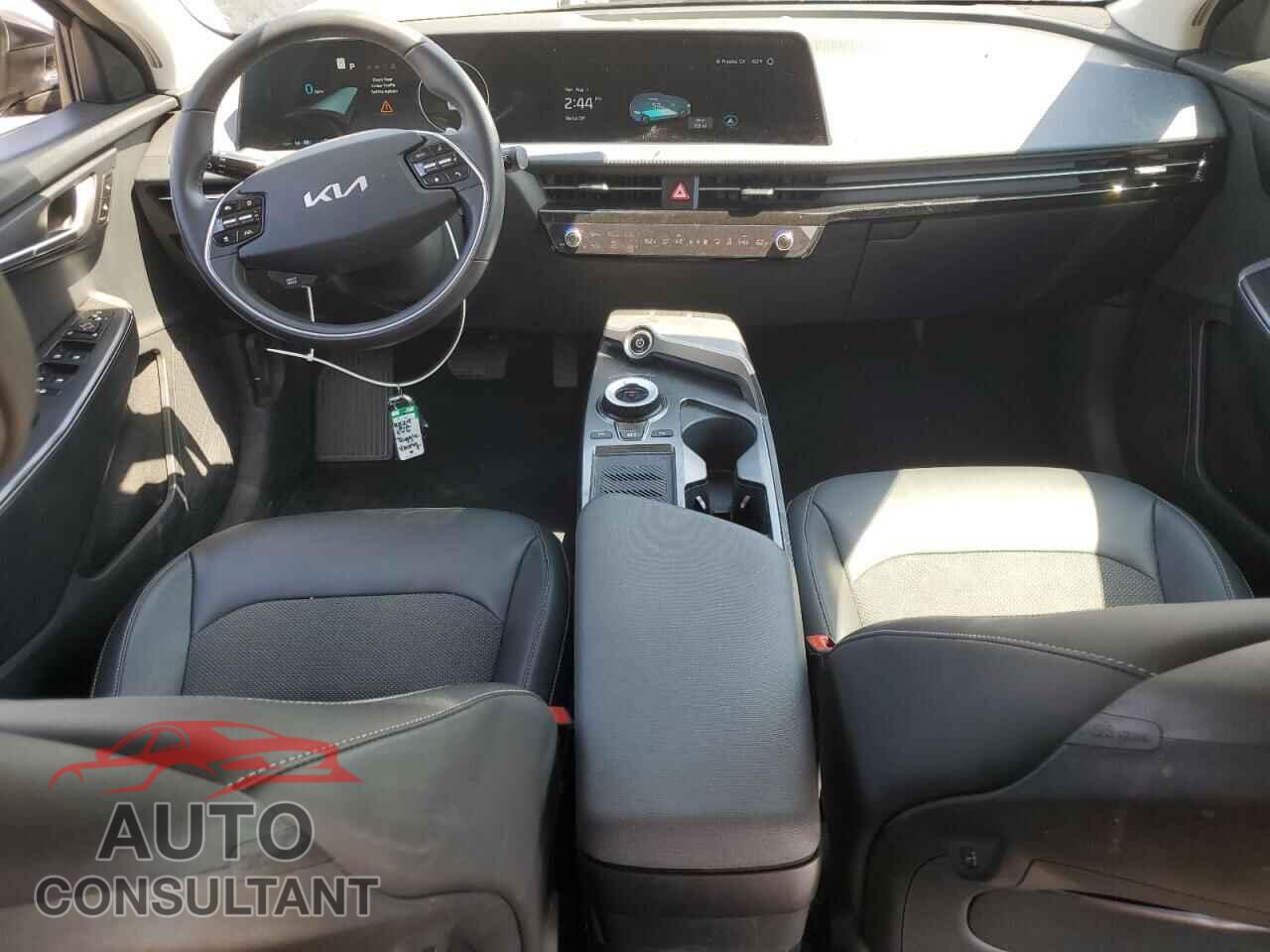 KIA EV6 LIGHT 2024 - KNDC34LA9R5189019