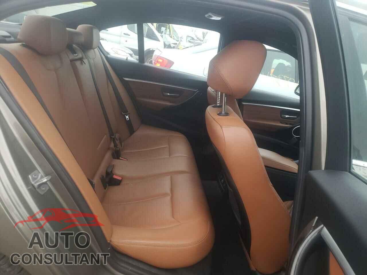 BMW 3 SERIES 2016 - WBA8E3G57GNU00655