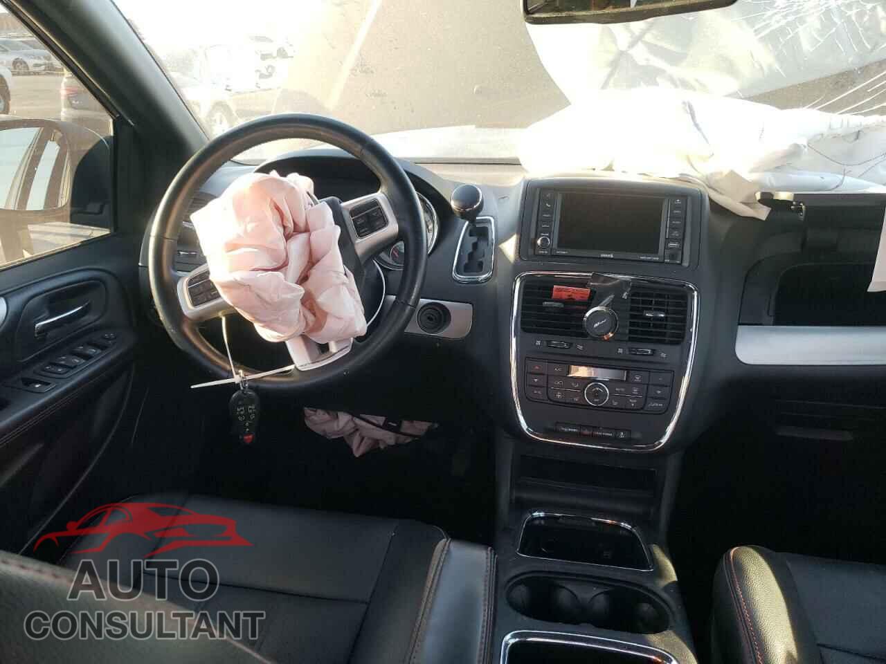 DODGE CARAVAN 2019 - 2C4RDGEG6KR696060