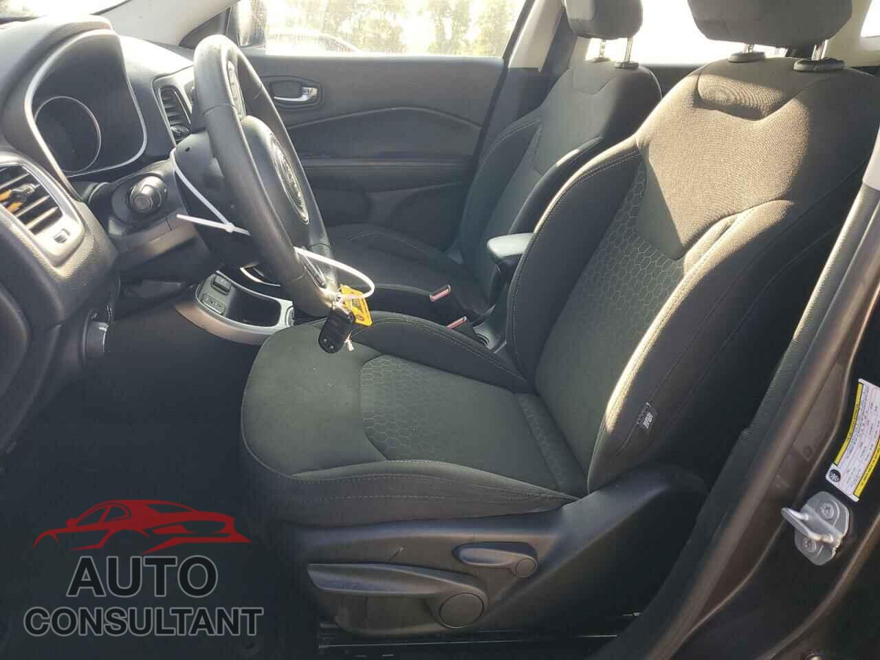 JEEP COMPASS 2021 - 3C4NJCAB0MT511009