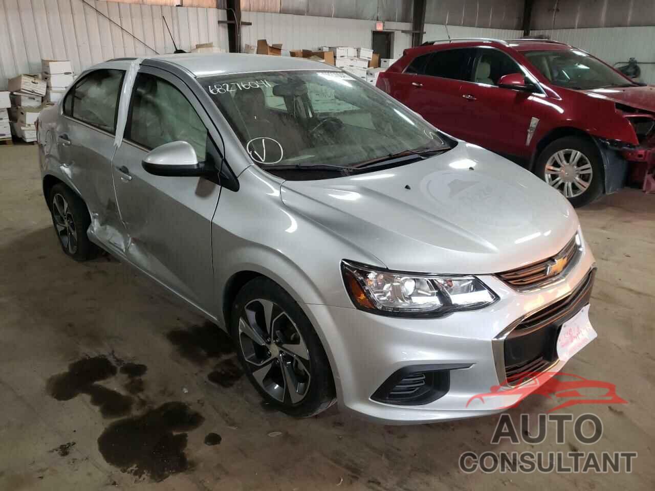 CHEVROLET SONIC 2017 - 1G1JF5SB2H4138182