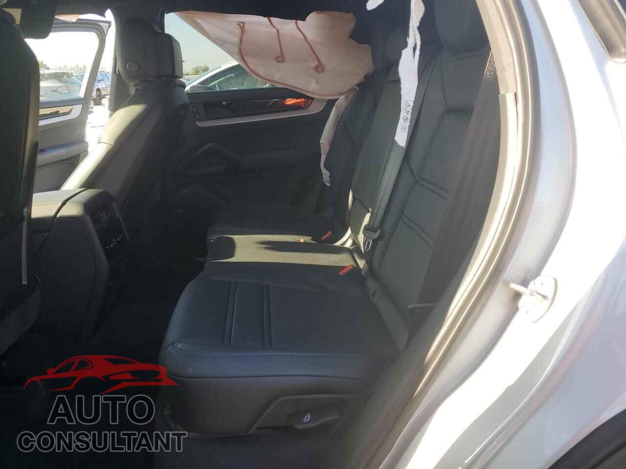 PORSCHE CAYENNE 2024 - WP1AE2AY9RDA29409