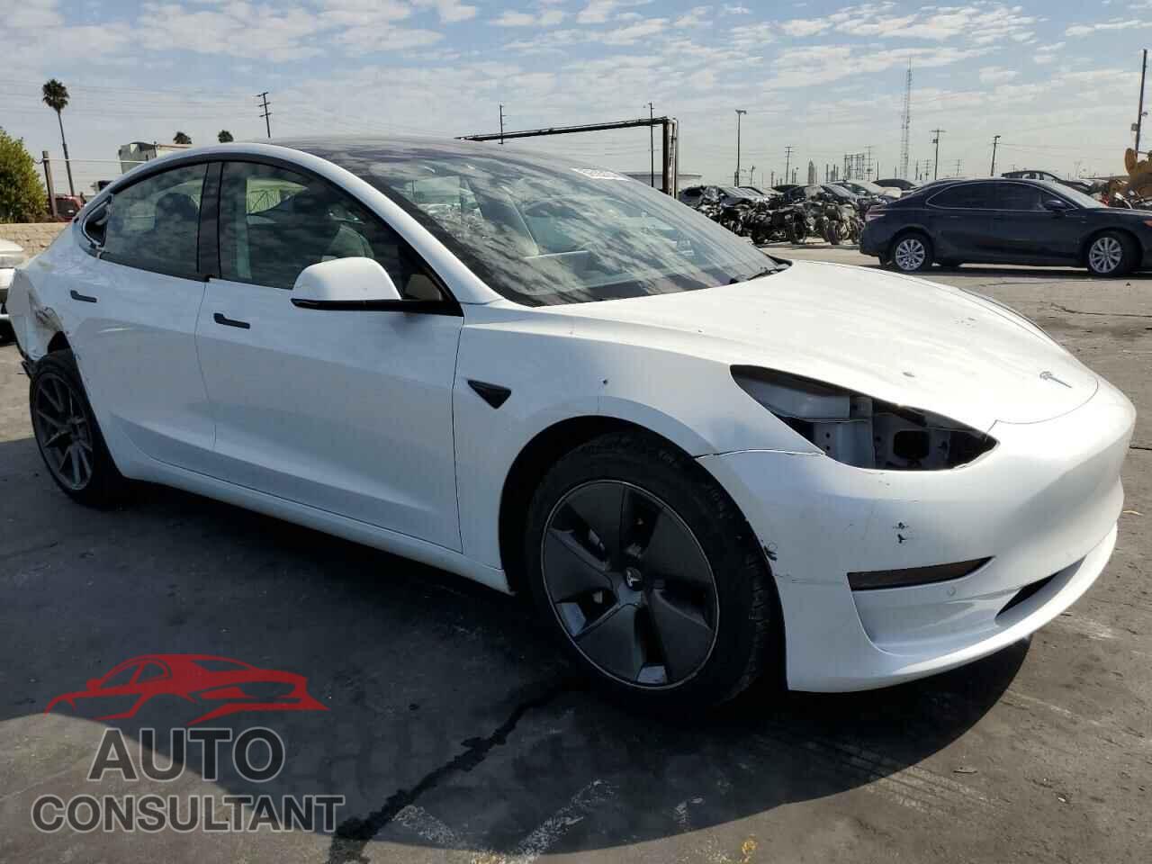 TESLA MODEL 3 2022 - 5YJ3E1EA6NF331051
